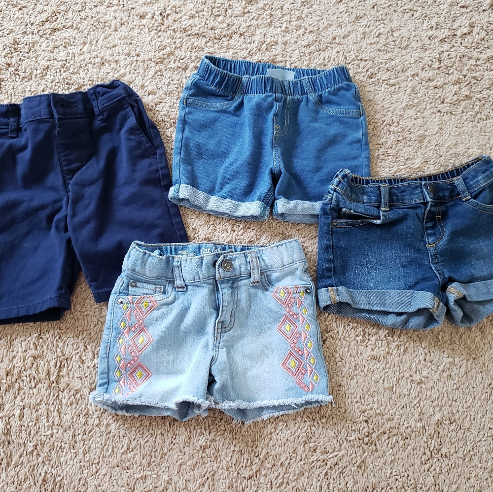3T Shorts Lot